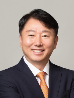 신재천 대표이사